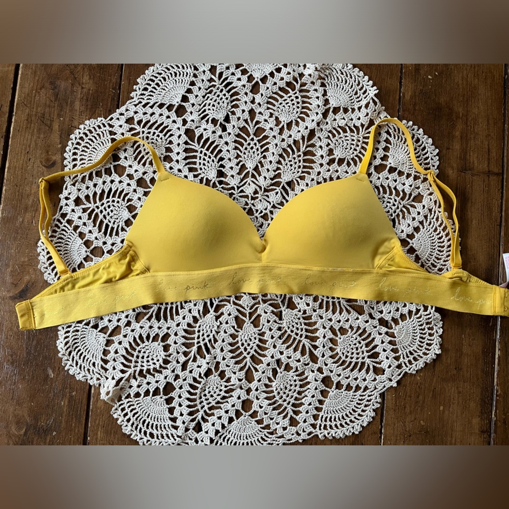 Gently used Victorias Secret T-Shirt bra yellow 34B